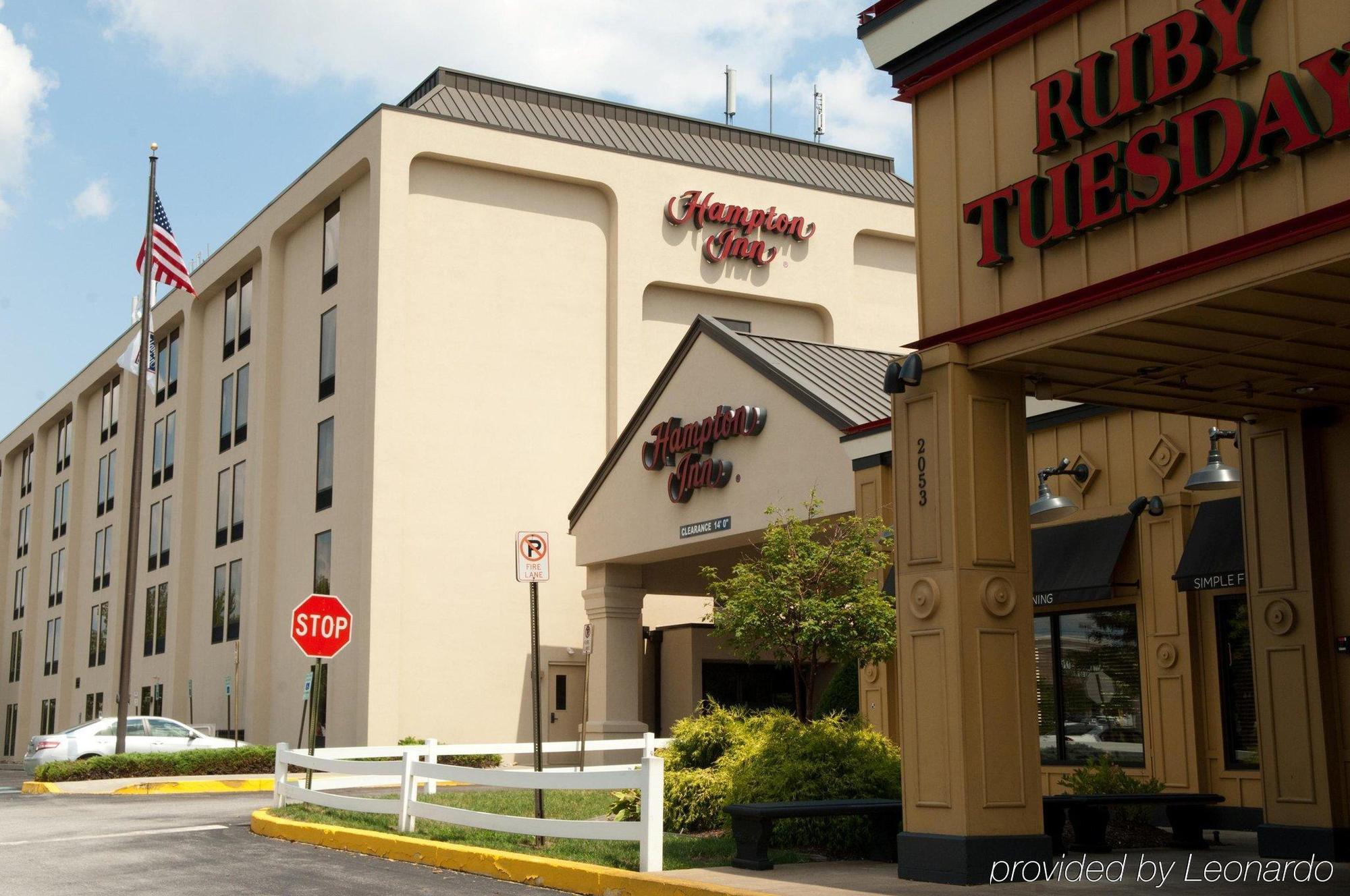 Hampton Inn Плимут Мийтинг Екстериор снимка